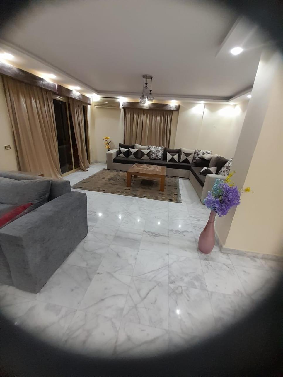 Apartment شقه الدقي م.عمان Cairo